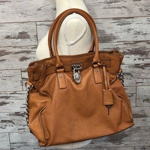 Caramel Michael Kors Purse. Tote bag.